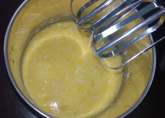 Émulsifiant à gâteau Poniard CP617 à longue durée de conservation, perles cireuses jaune clair et goût gras neutre pour la boulangerie